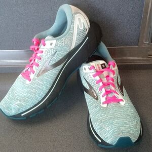 Brooks Ghost 14 DNA Loft Running Sneaker